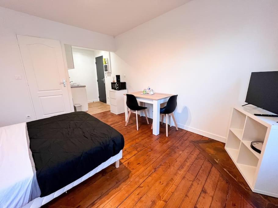 Appartement Maciet 2- Centre Ville Meaux-Gare-Disney Exteriör bild